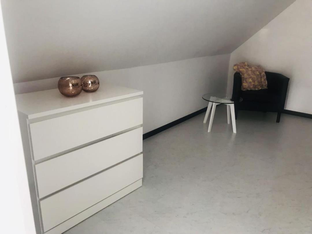 Modernes Ferienhaus Sauerblick Langsur Luaran gambar